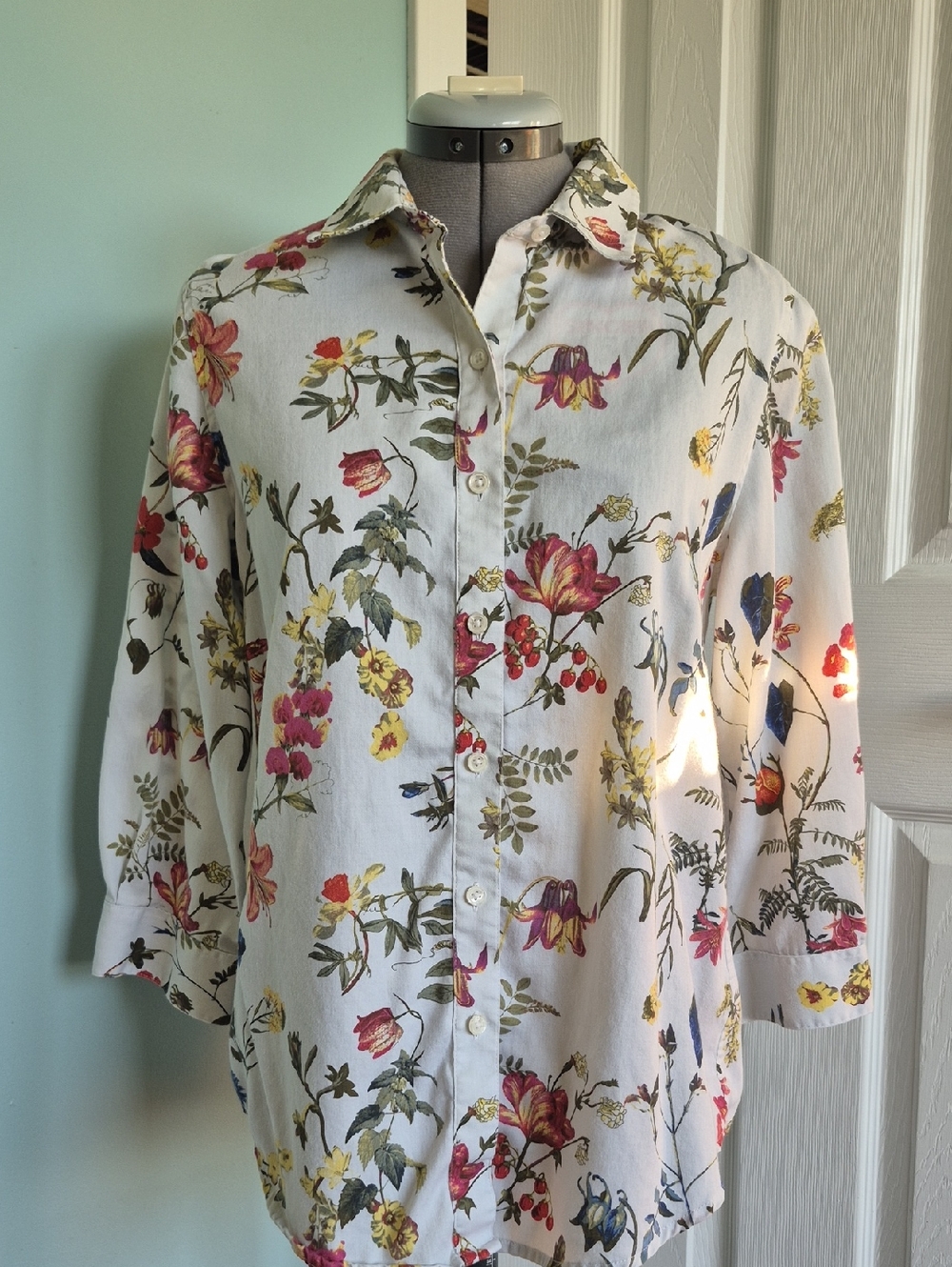 Coldwater Creek Floral Print Button-Down Shirt with White, Pink, Yellow & Blue